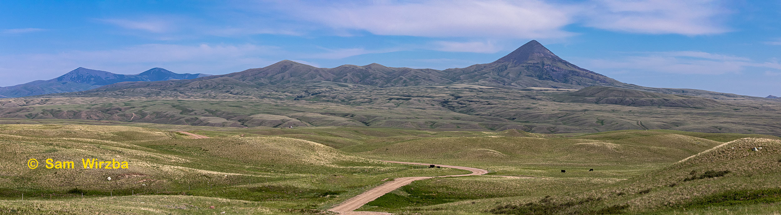 Panorama of Gold Butte, Sweet Grass Hills